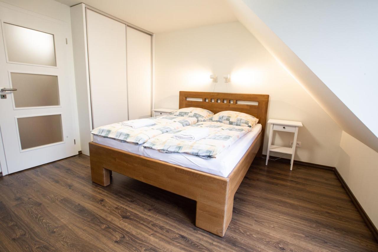 Apartmany Pod Zakletym - Hotel Ricky エクステリア 写真