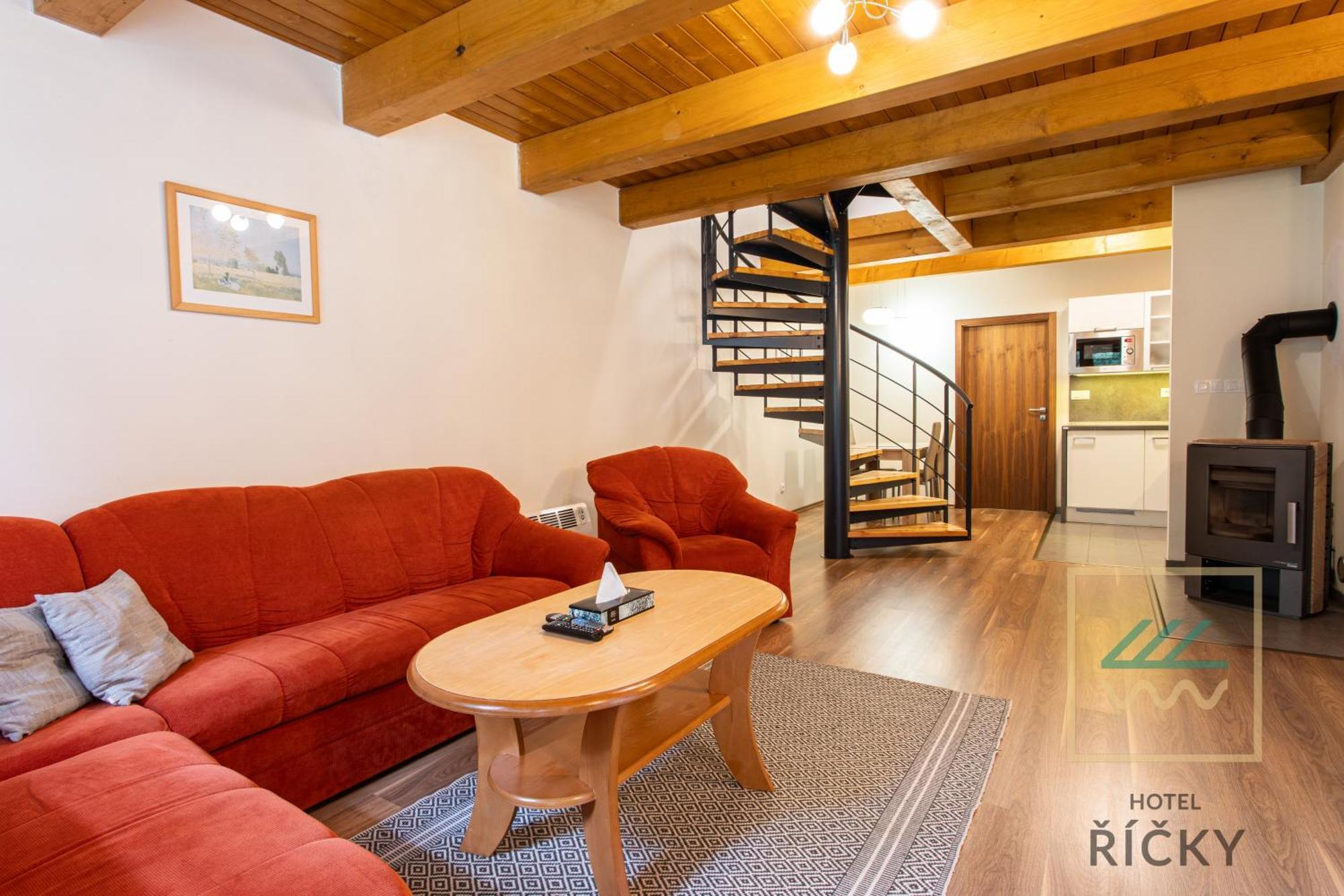 Apartmany Pod Zakletym - Hotel Ricky エクステリア 写真