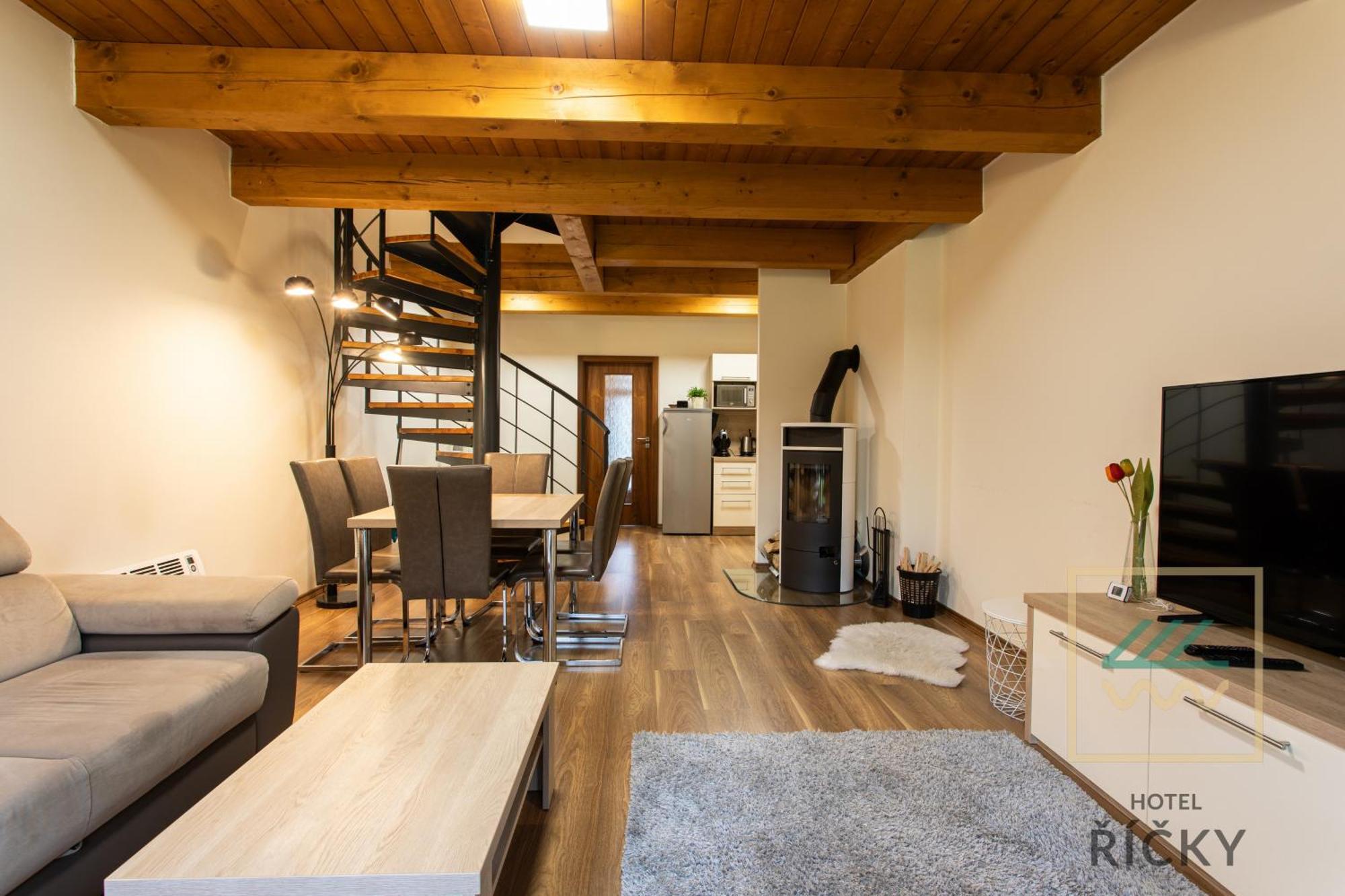 Apartmany Pod Zakletym - Hotel Ricky エクステリア 写真